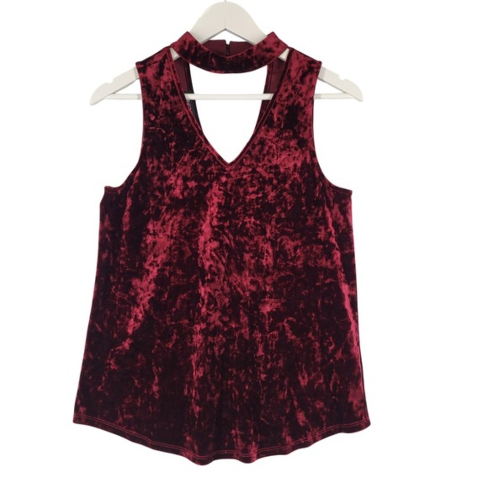 BCX Velvet Choker Neck‎ V Neck Sleeveless Top Burgundy Size Medium